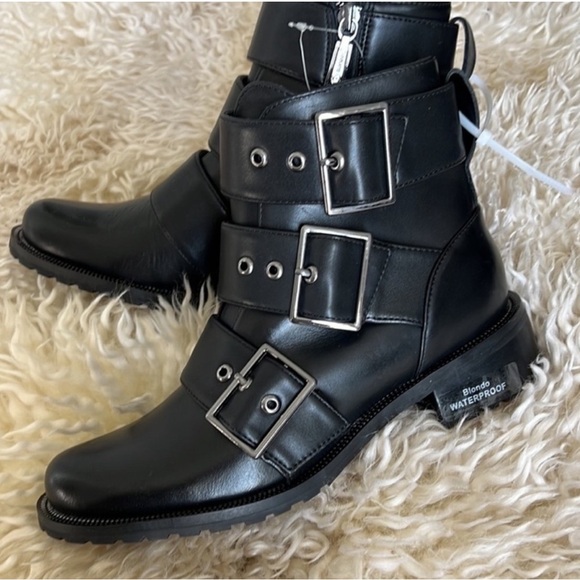 Blondo Camila Waterproof Bootie - Picture 11 of 12